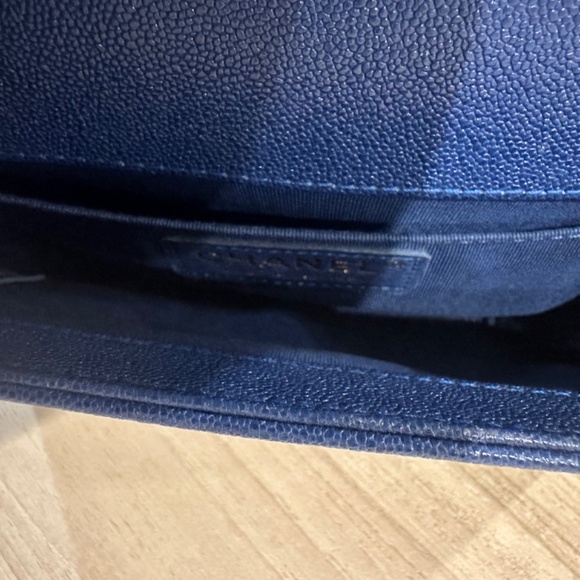 Chanel blue boy bag - Picture 4 of 16